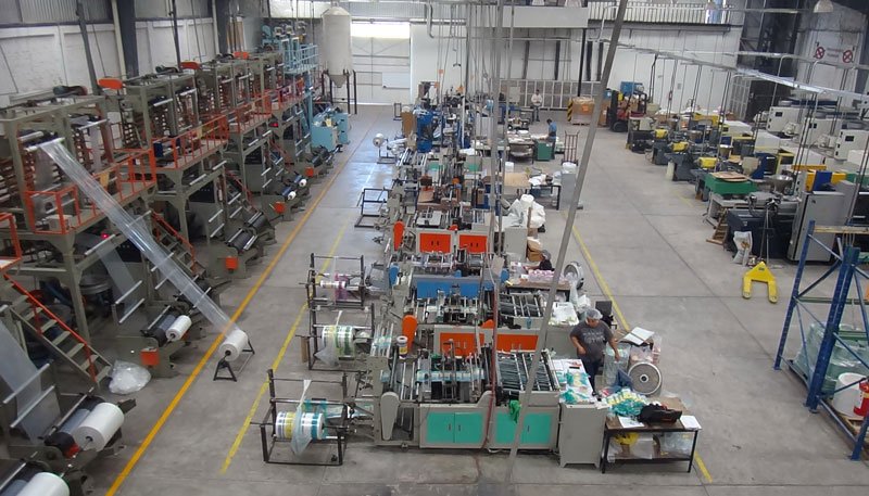 plastic-bag-making-line-in-north-america-2 plastic-bag-making-line-in-north-america-2